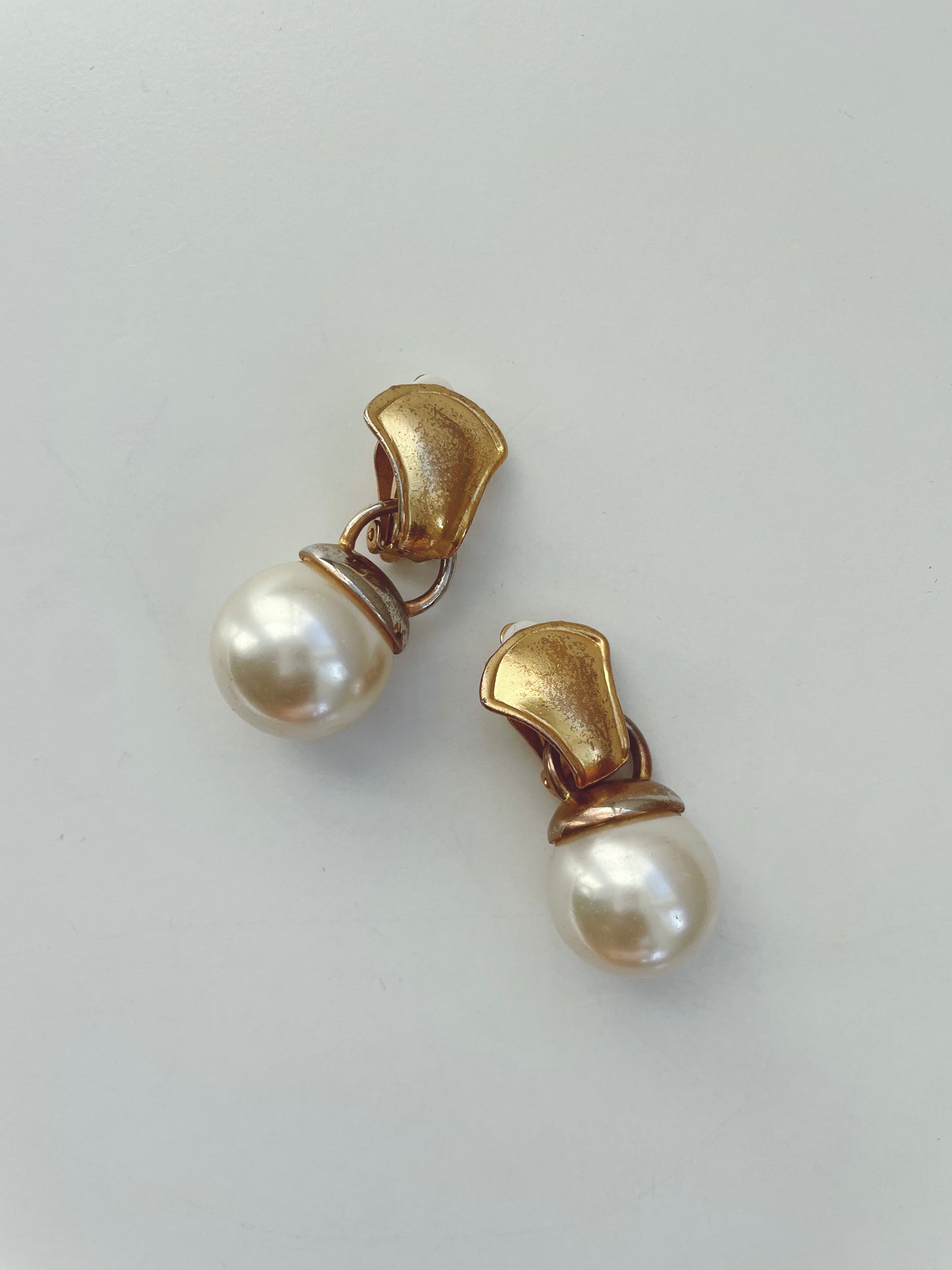 Pearl Gold Tone Clip On Drop Earrings