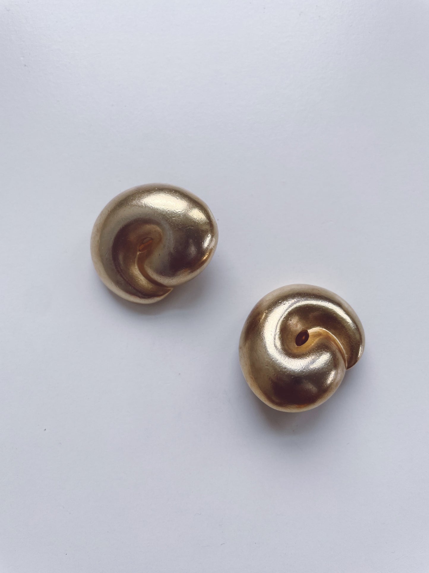 ERWIN PEARL Vintage Gold Metal Modernist Clip On Earrings