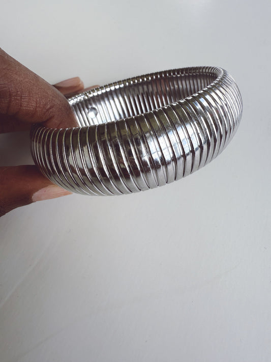 Silver Metal Tubogas Bangle Bracelet