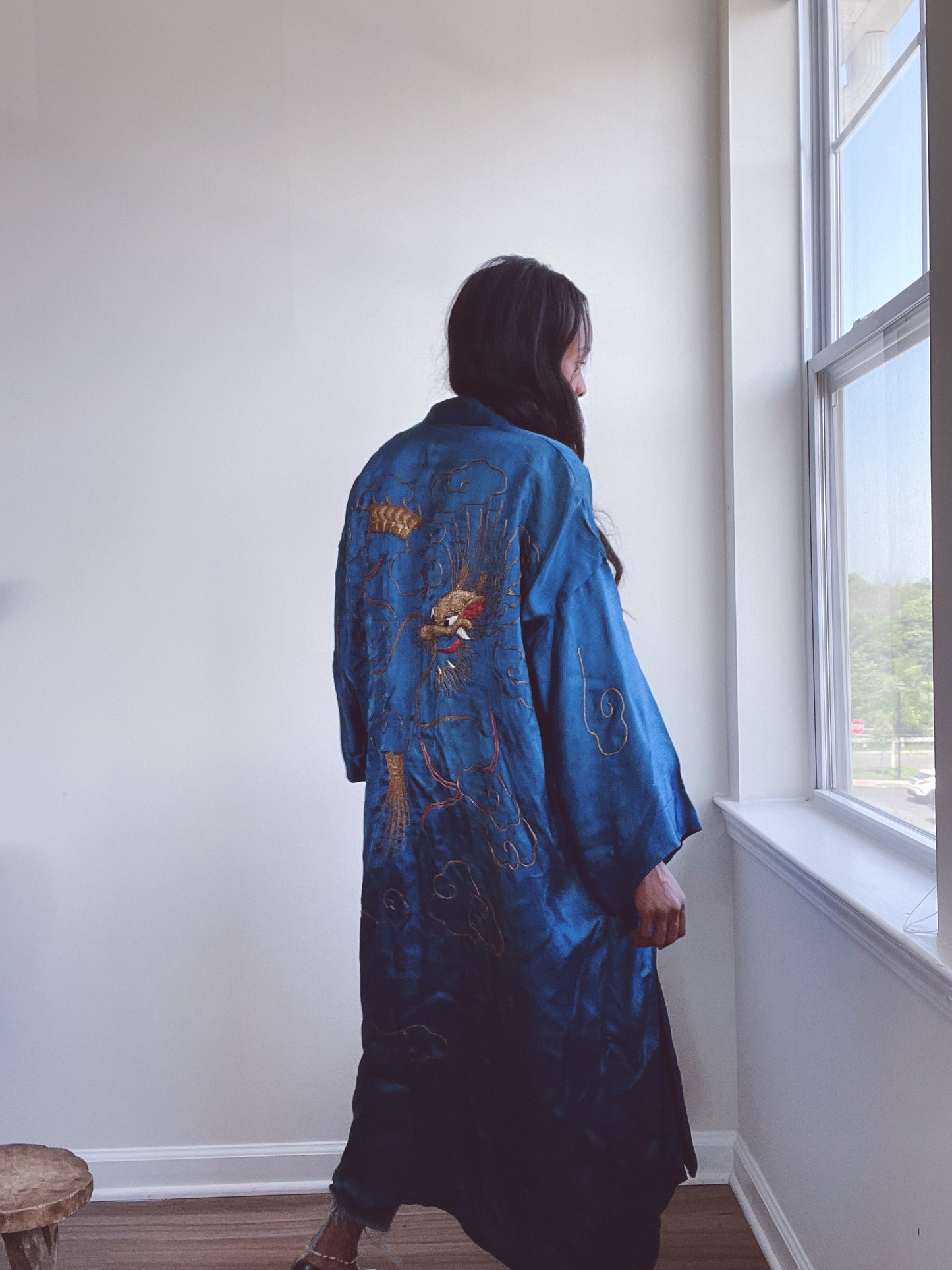 Vintage Embroidered Dragon Kimono Robe