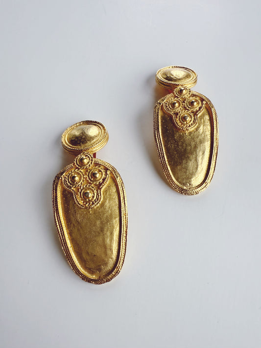 Vintage Gold Metal Tear Drop Earrings