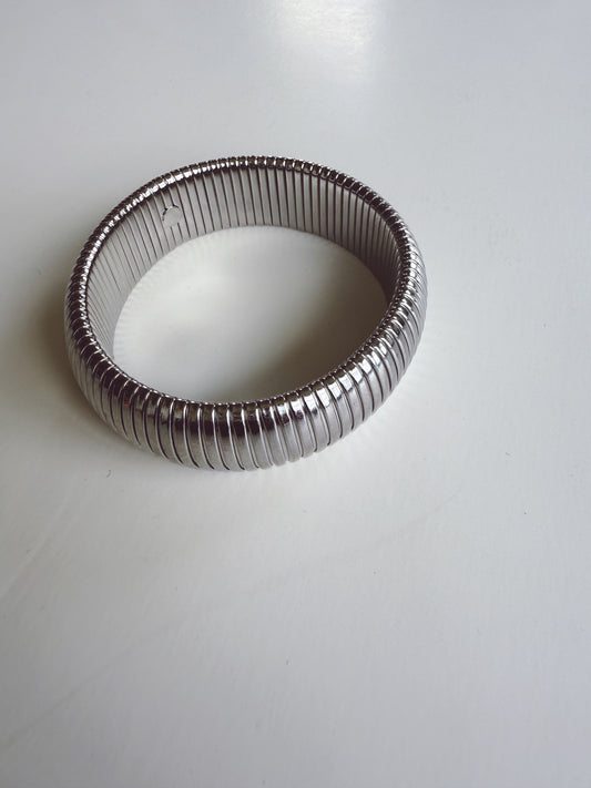 Silver Metal Tubogas Bangle Bracelet