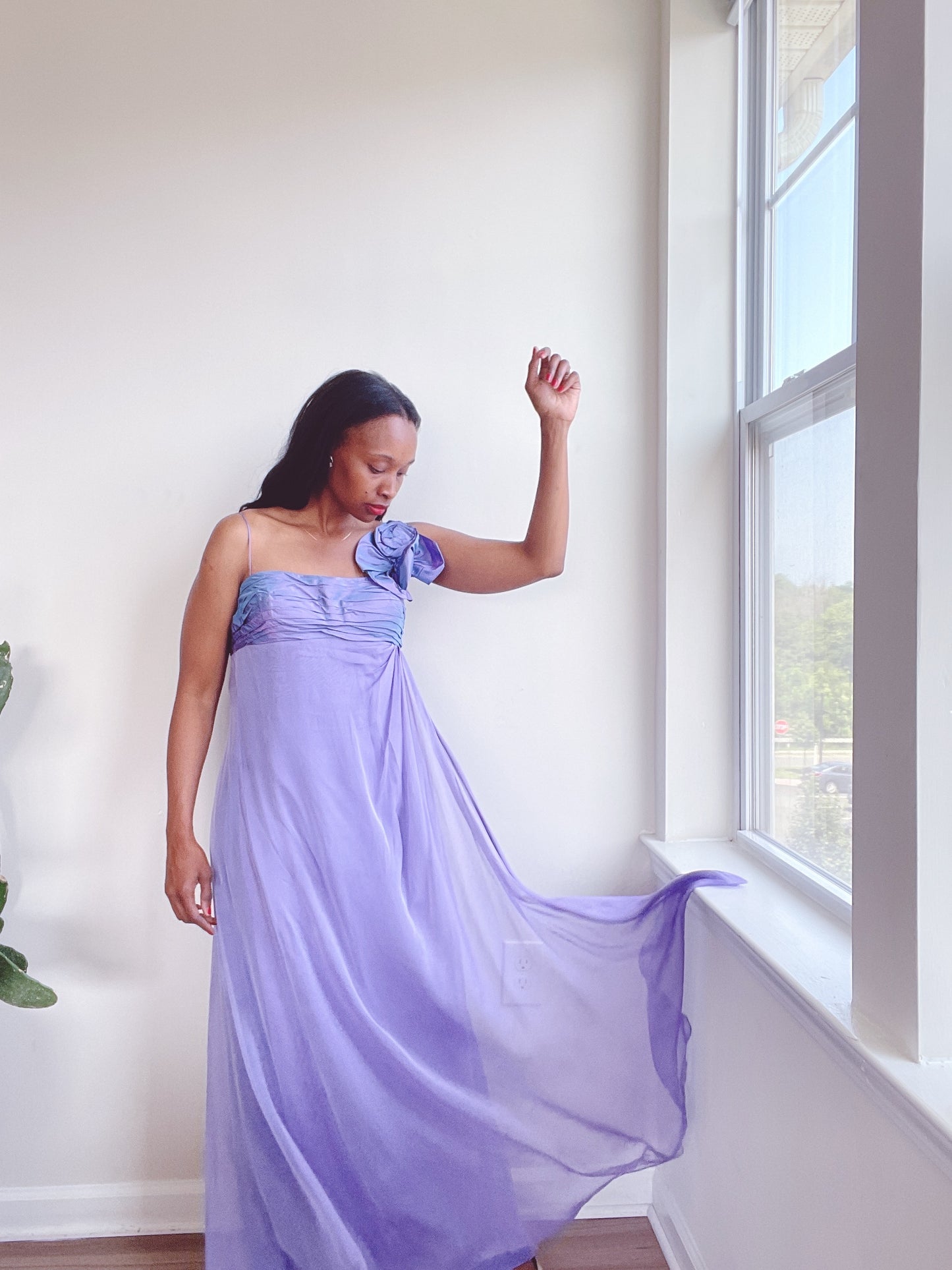 TERI JON by Rickie Freeman Silk Evening Minimal Floral Gown