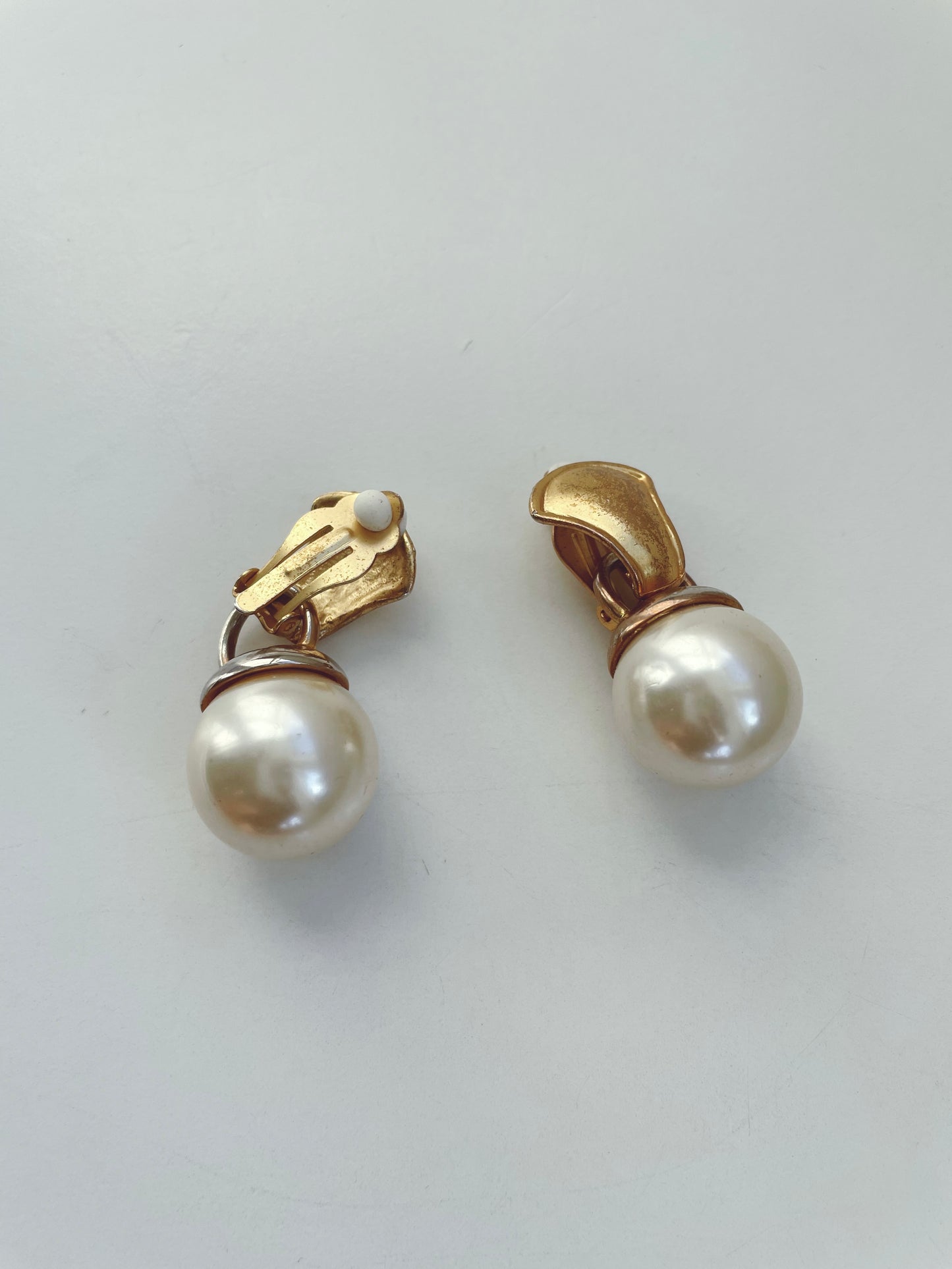 Pearl Gold Tone Clip On Drop Earrings