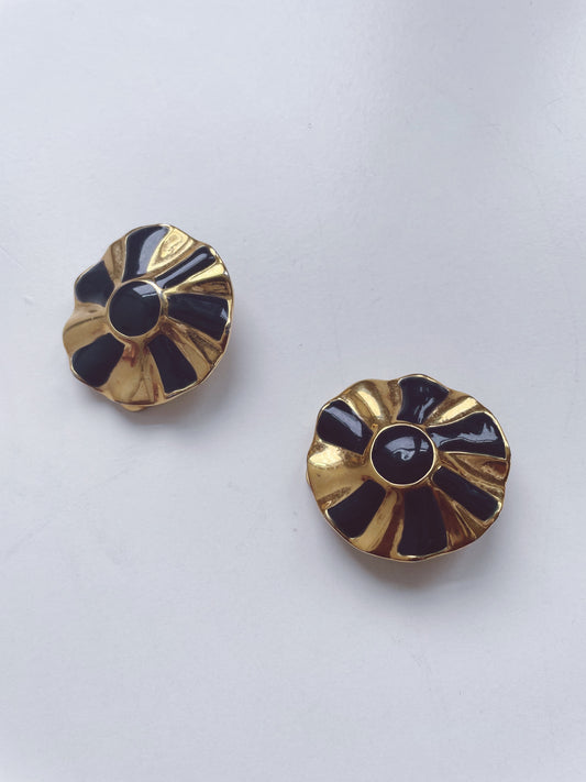 ESSEX Vintage Gold Tone Black Enamel Clip On Earrings