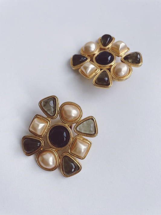 CAROLEE Vintage Gold Metal Mixed Stone Baroque Clip On Earrings