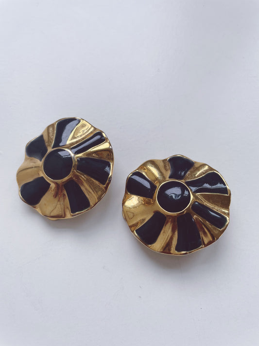 ESSEX Vintage Gold Tone Black Enamel Clip On Earrings