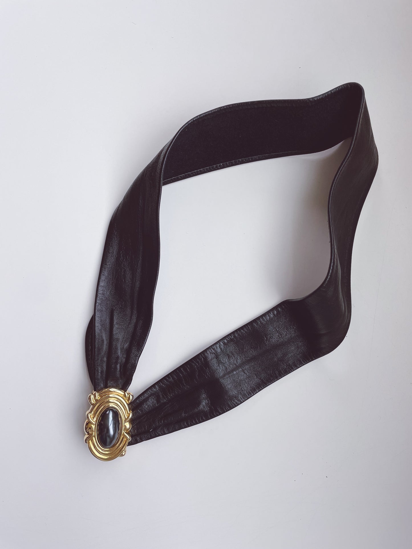 Liz Claiborne Leather Hook Belt