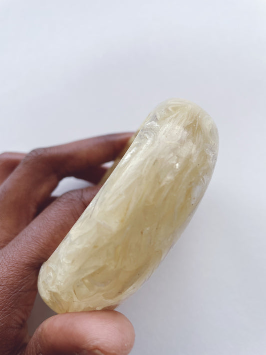 Lucite Vintage Bangle Bracelet