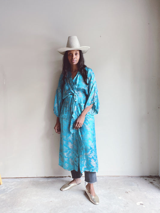 Vintage Embroidered Kimono Robe